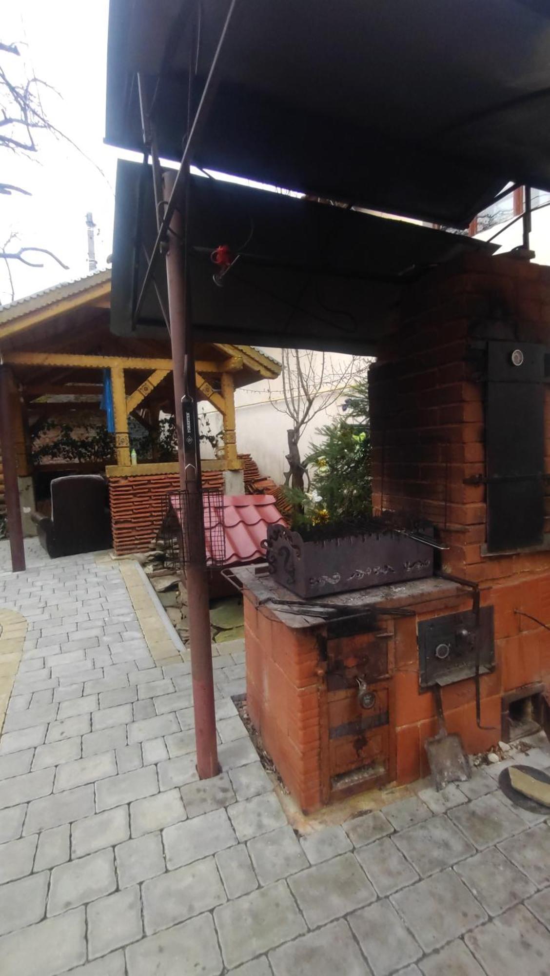 Guesthouse U Dida Viktora Yaremche Exterior photo