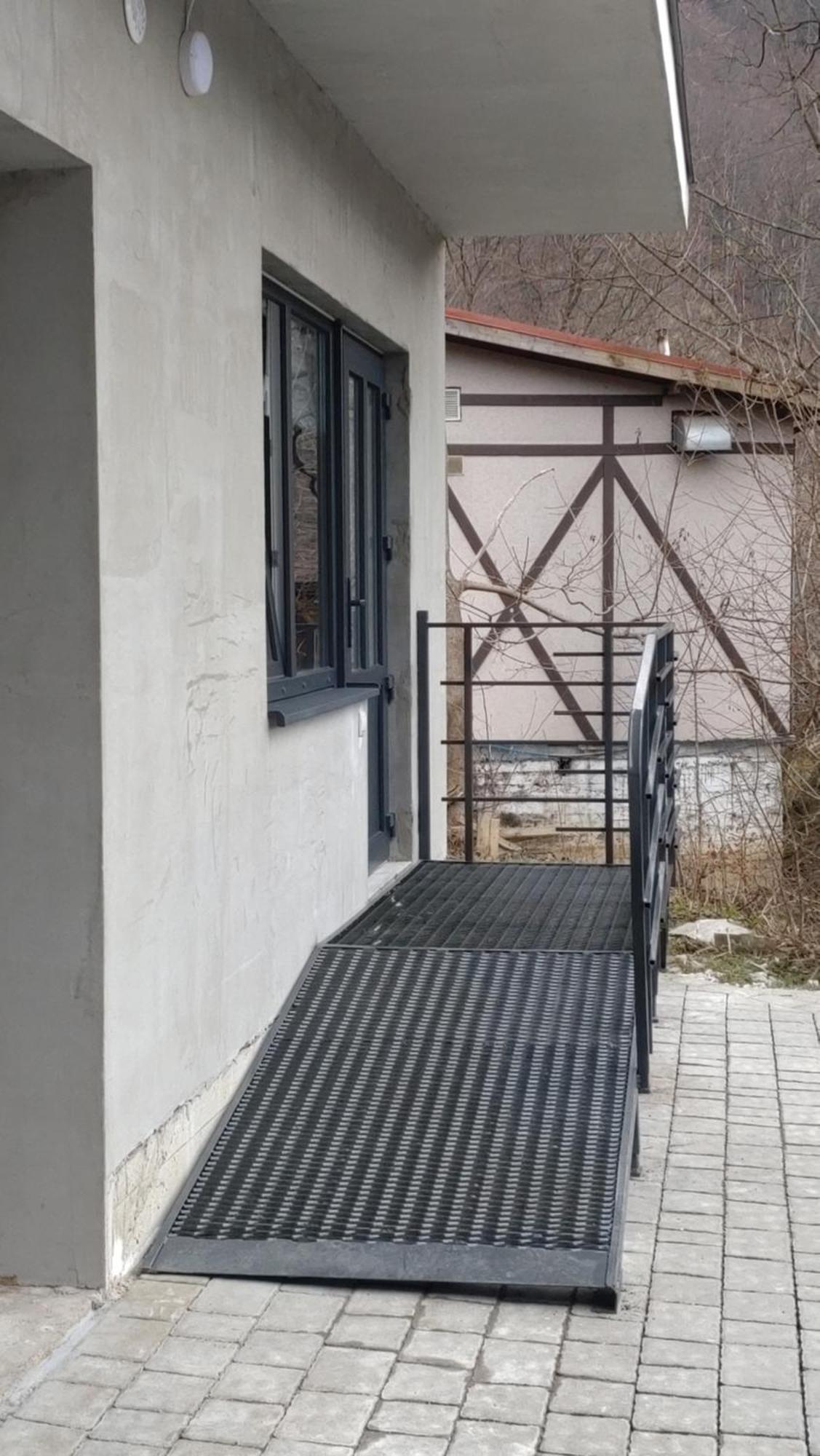 Guesthouse U Dida Viktora Yaremche Exterior photo